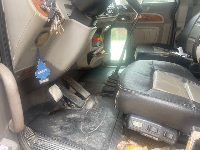 2006 PETERBILT 379 - Image 7